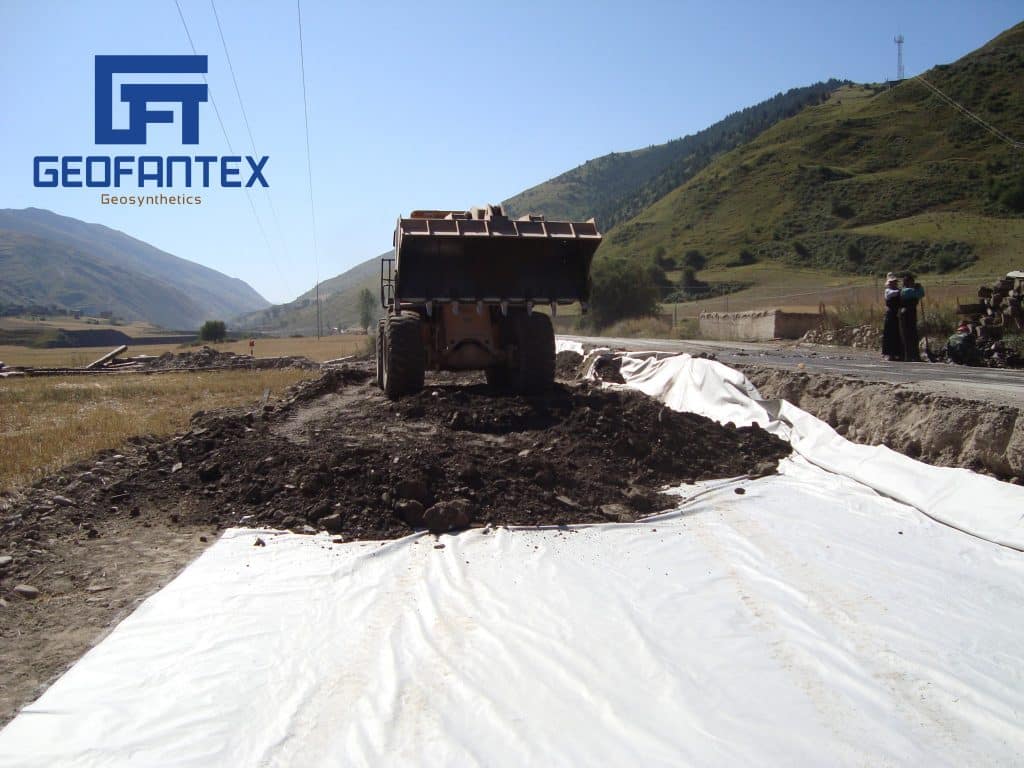 NON WOVEN GEOTEXTILE IN ROAD PROJECT