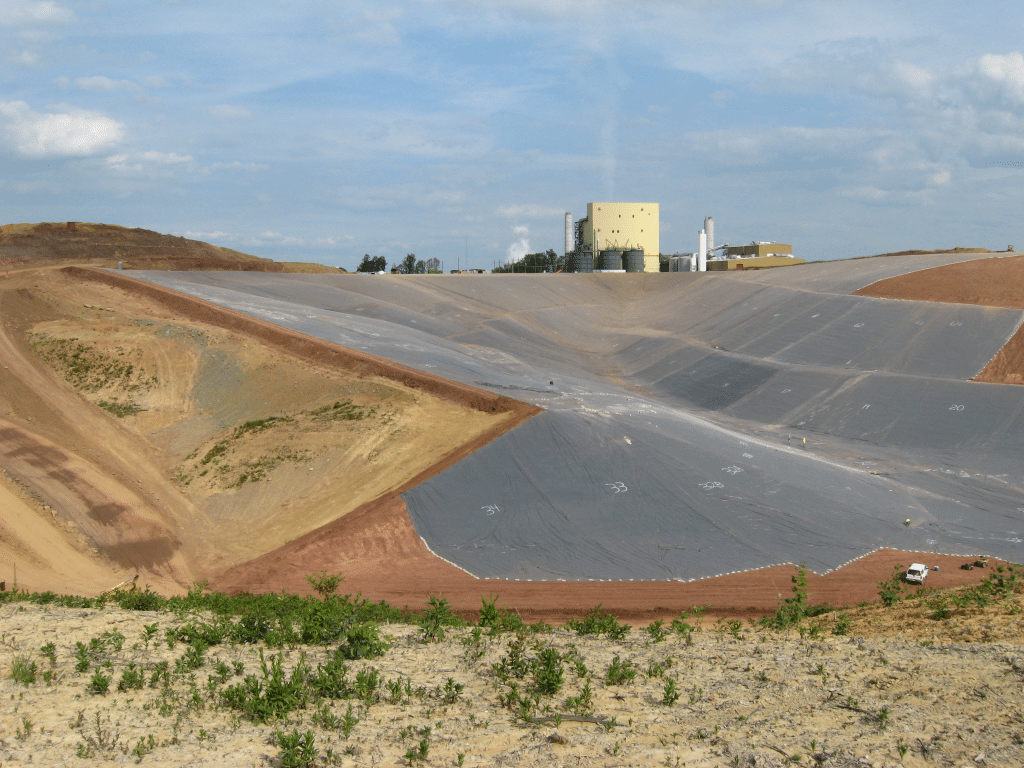 PVC geomembranes for use  temporary landfill closures