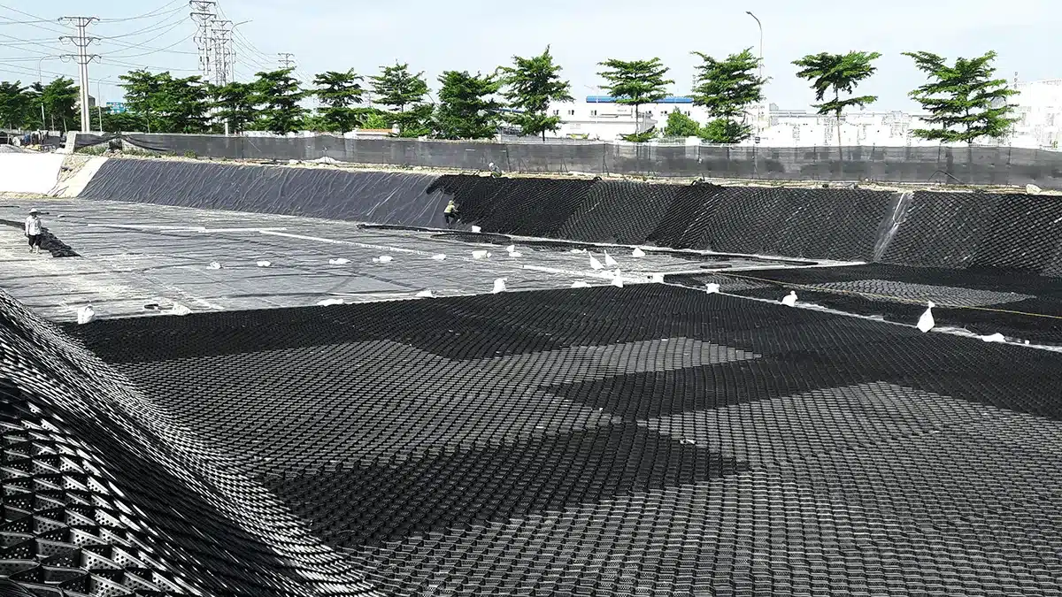 AirDrain Geocell: Enhancing Drainage and Stability in Landscaping