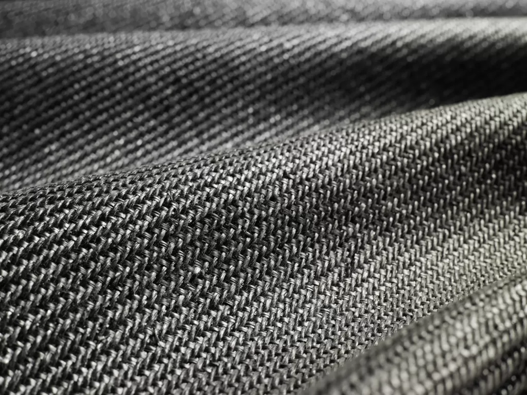 Geotextile Types: Woven vs Nonwoven Geotextiles