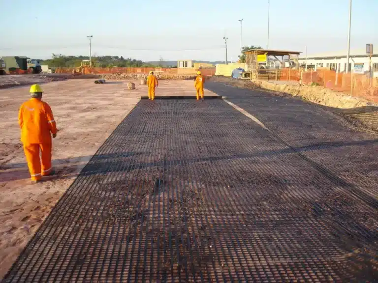 Geogrid Reinforcement Solutions for Infrastructure Projects