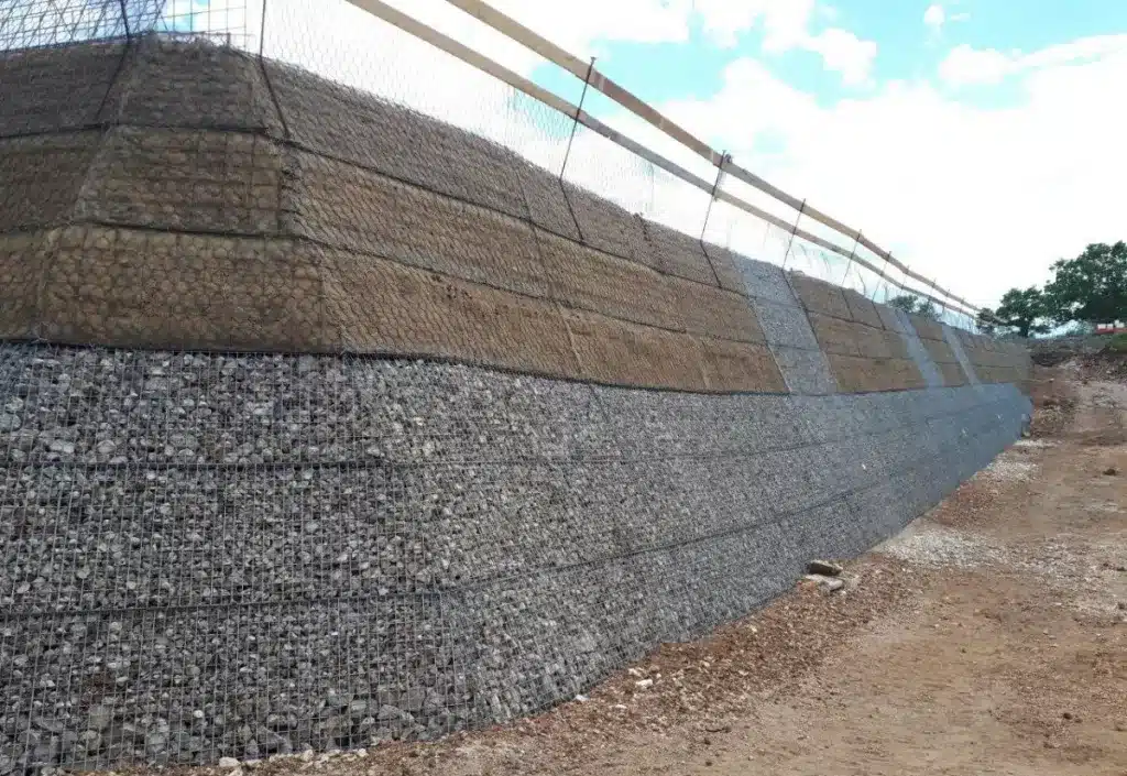 Geocomposite Retaining Walls: Sustainable, Durable, and Cost-Efficient