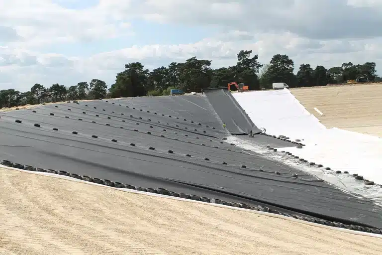 Understanding Geosynthetic Clay in Modern Civil Engineering Applications
