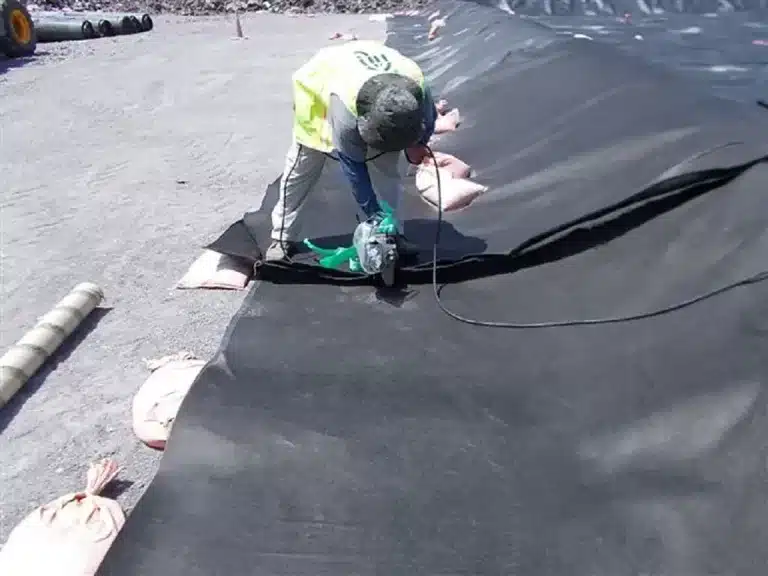 Unveiling the Efficiency of Weed Geotextile: Preventing Unwanted Growth