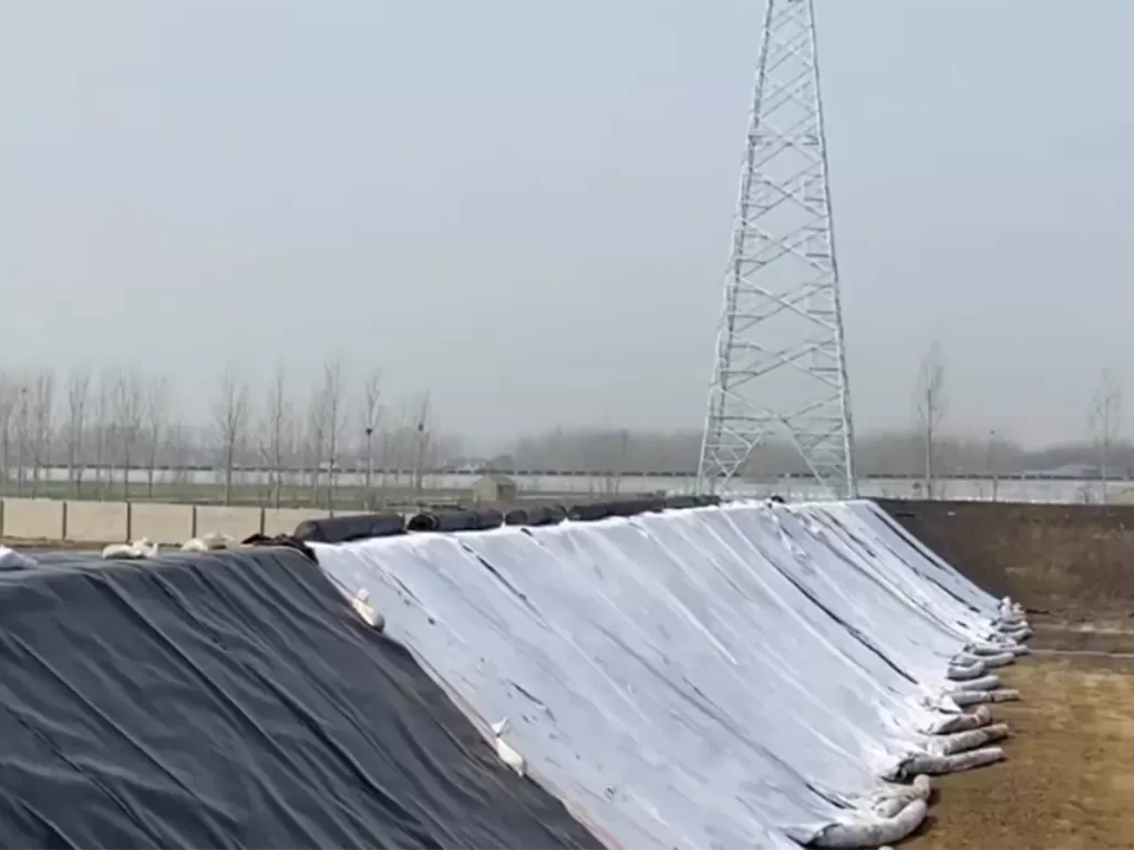 Enhancing Retaining Wall Performance: Geotextile Filter Fabric Explained