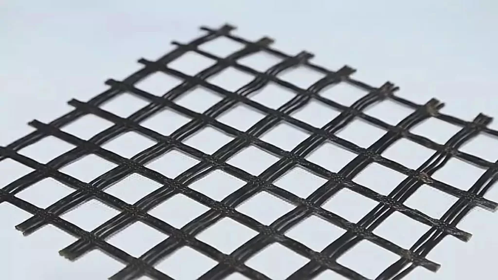 Geogrid Types: Uniaxial, Biaxial, and Triaxial for Construction