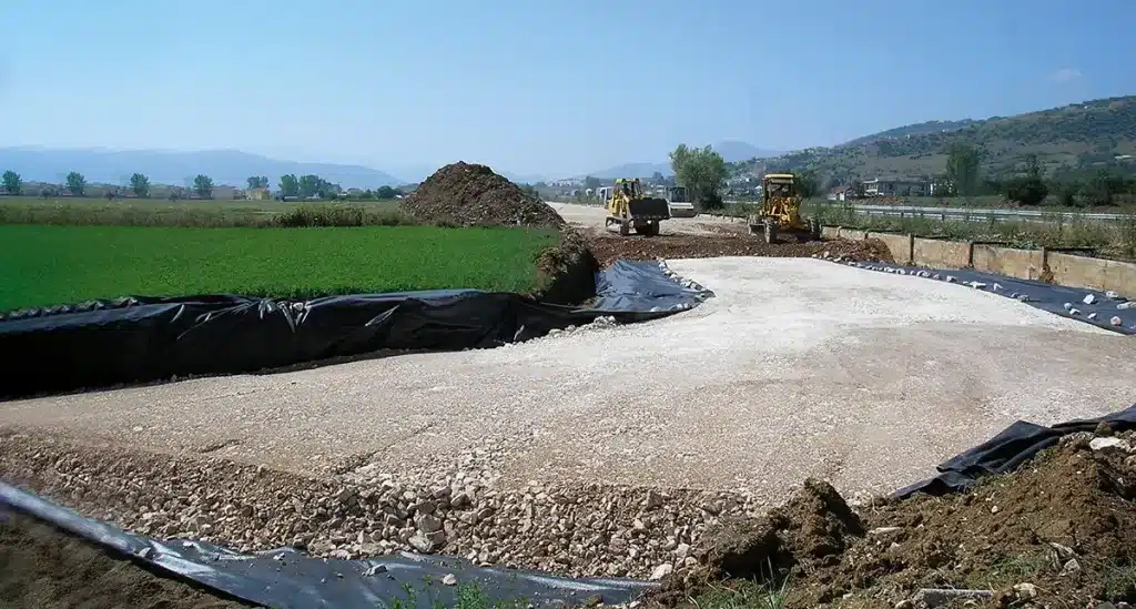 Maximize Gravel Driveway Lifespan: The Role of Geotextile Fabric