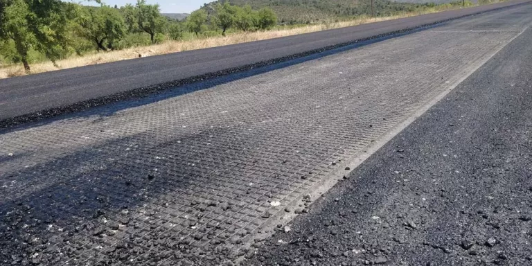 Enhancing Paved Roads with Geocomposite Solutions