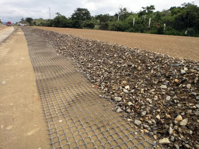 Geogrids: Enhancing Infrastructure with Economic Efficiency