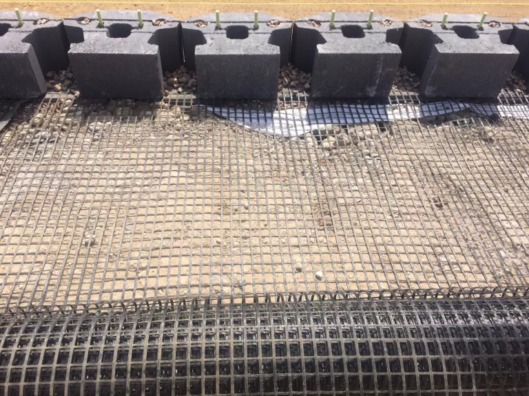 How Geogrid Walls Enhance Durability in Road and Embankment Construction