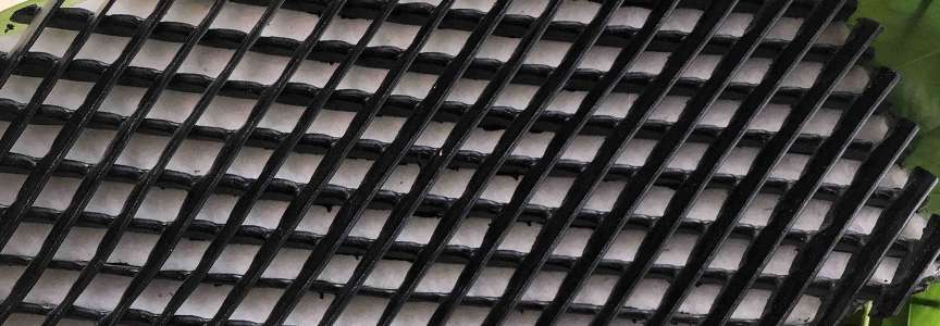 Georredes y geotextiles : Lo que ingenieras civiles necesitan saber