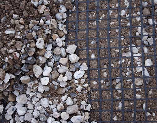 Best geogrid for gravel driveway reinforcement and stability