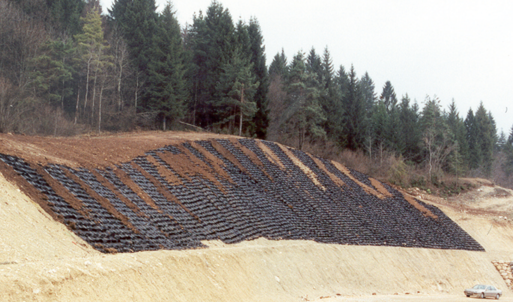 Highway Embankment Drainage system designed via geonet filter online selection