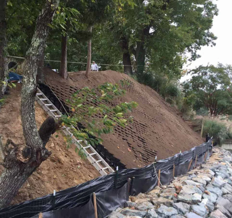 geogrid reinforcement for retaining walls and slope stabilization