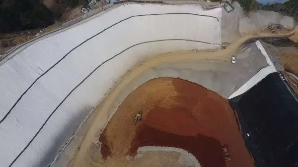 Geonet geosynthetics used in mining operations for leachate collection and drainage management systems