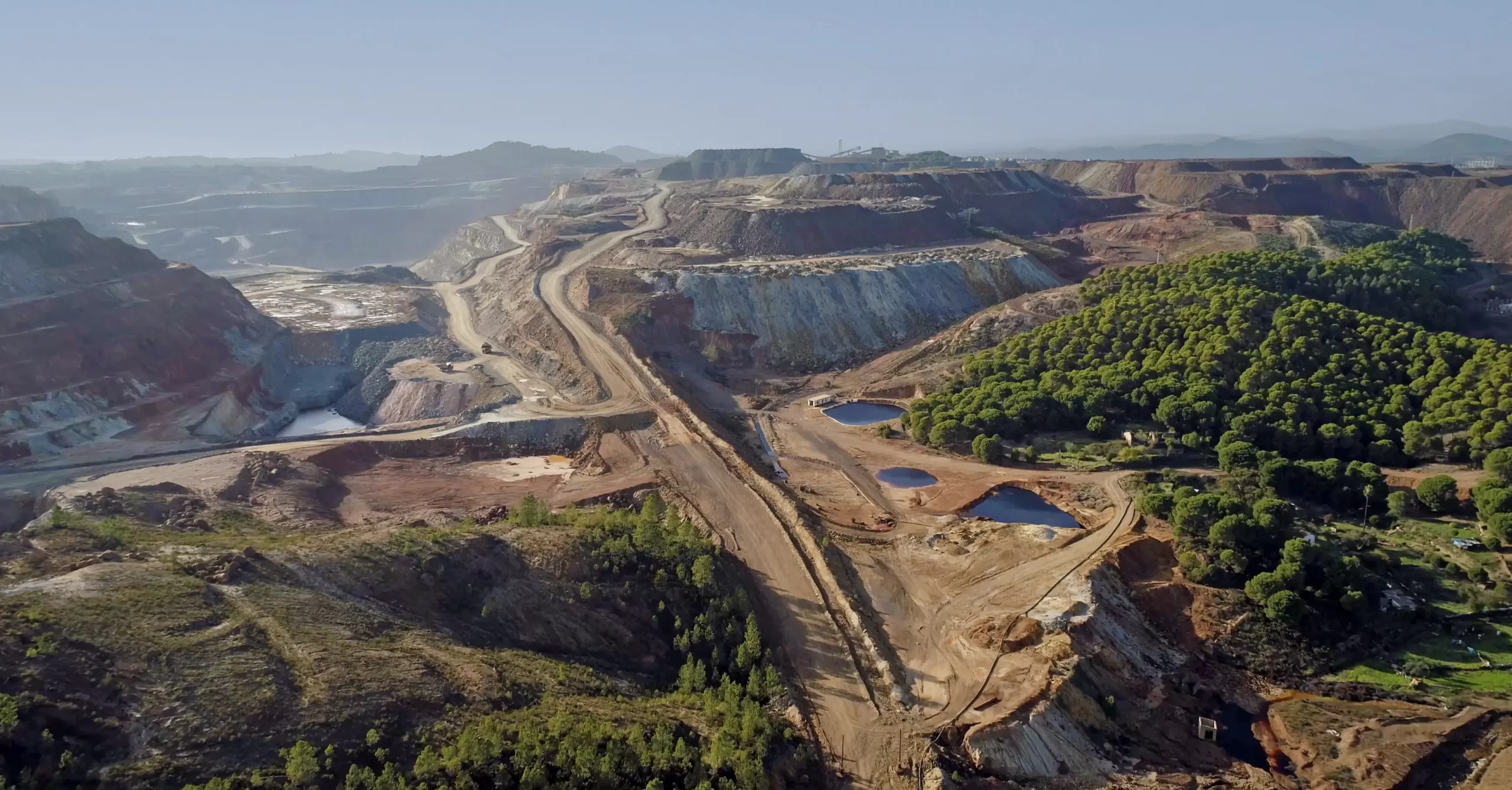 High-performance geosynthetic products for mining containment and drainage engineering